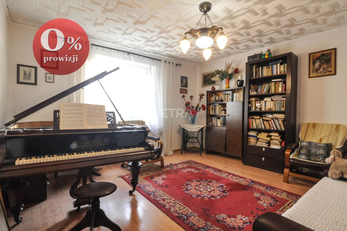 dom wolnostojący, 8 pokoi Spytkowice. Zdjęcie 1