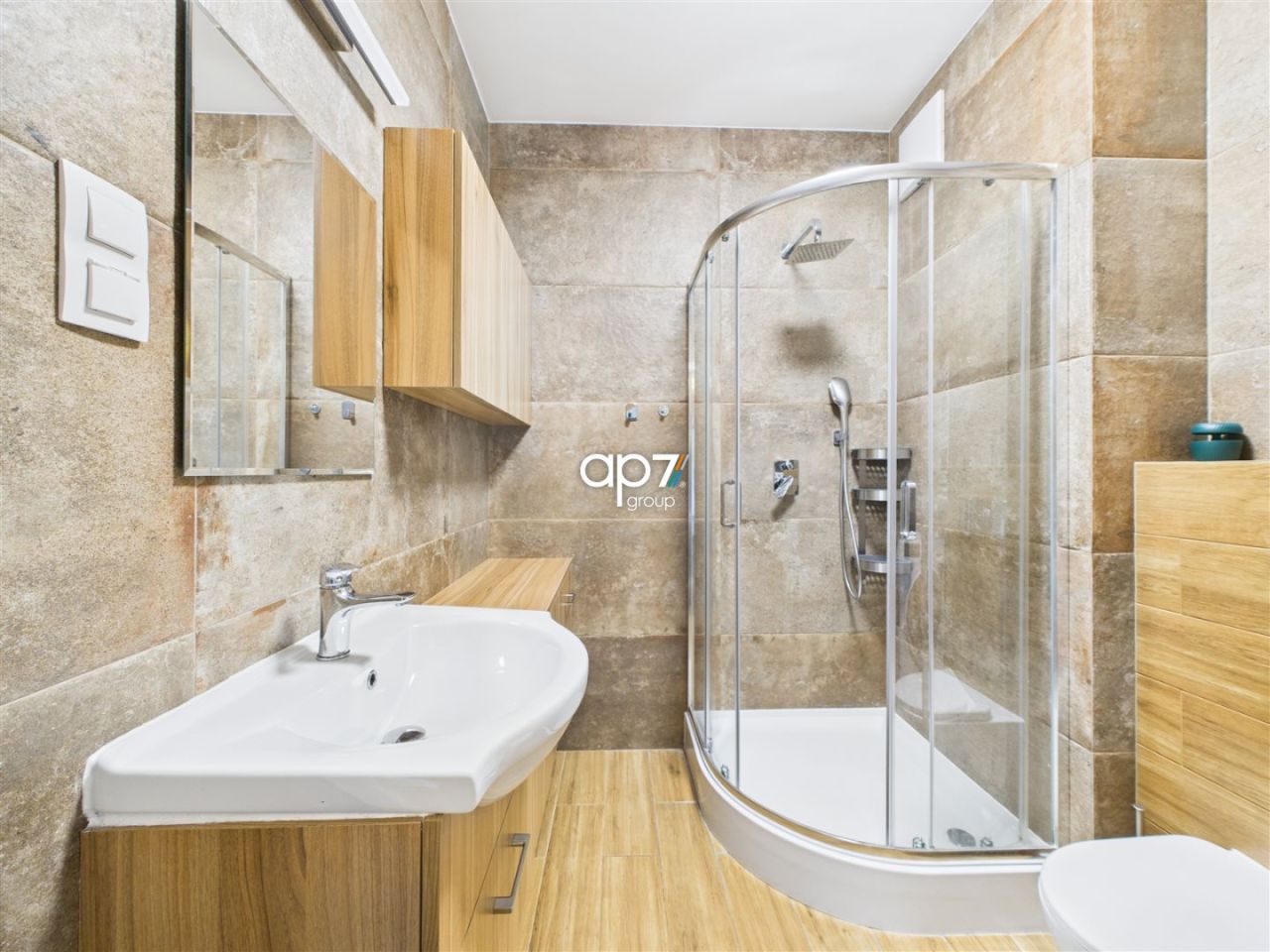 Lokal Kraków Podgórze. Zdjęcie 17