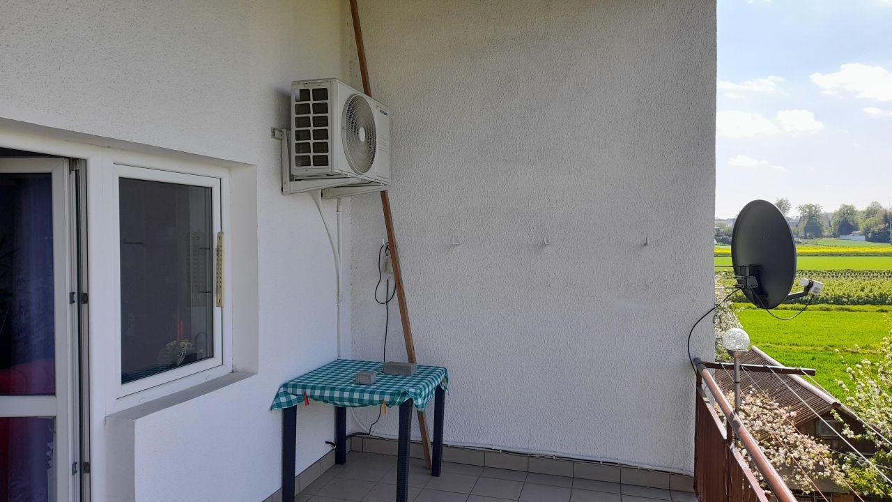 dom wolnostojący, 5 pokoi Kurów, ul. Lubelska. Zdjęcie 9