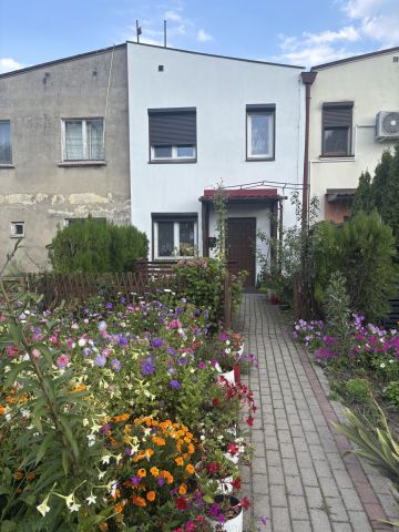 Mieszkanie 3-pokojowe Borków Stary. Zdjęcie 1