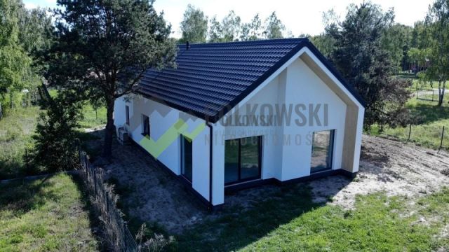 dom wolnostojący, 4 pokoje Rusiec. Zdjęcie 12