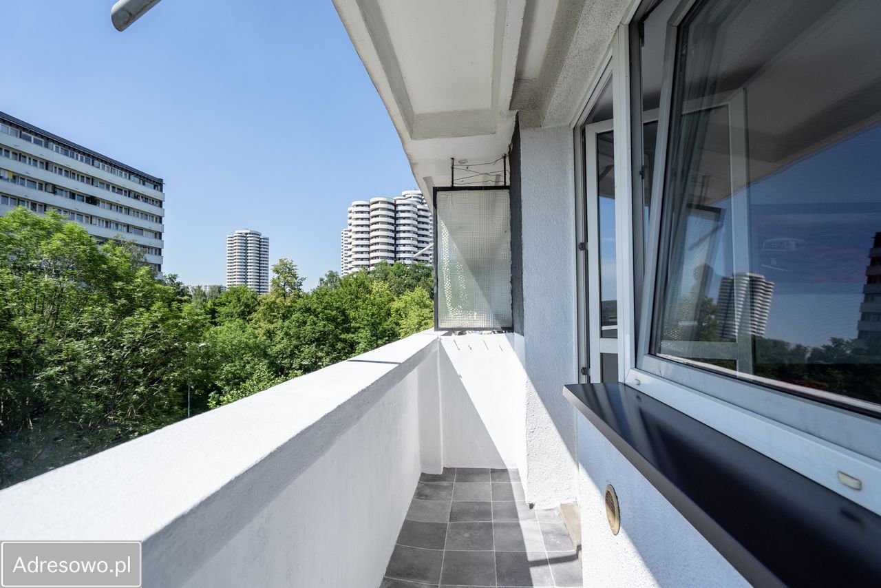 Mieszkanie 1-pokojowe Katowice os. Tysiąclecia, ul. Tysiąclecia. Zdjęcie 6