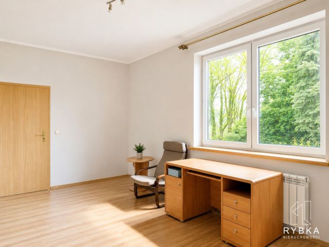 dom wolnostojący, 8 pokoi Starkowiec Piątkowski. Zdjęcie 10