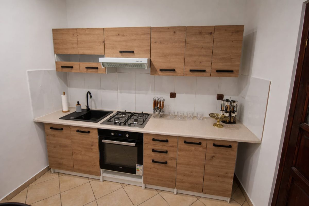 Mieszkanie 3-pokojowe Jelenia Góra Centrum, ul. Teatralna. Zdjęcie 11