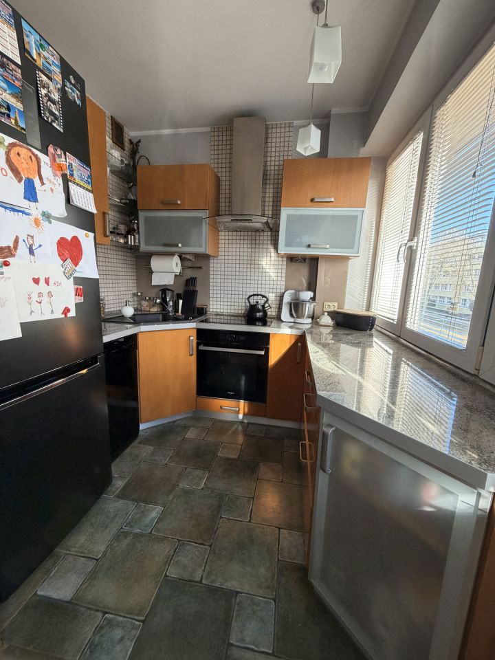 Mieszkanie 3-pokojowe Konin, ul. kard. Stefana Wyszyńskiego. Zdjęcie 2