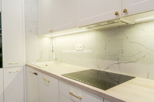 Mieszkanie 3-pokojowe Kraków Dębniki, ul. dr. Jana Piltza. Zdjęcie 7