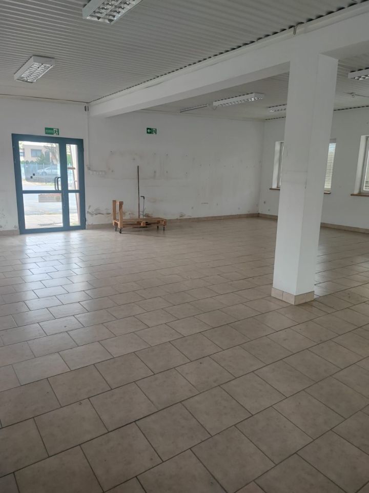 Lokal Ostrzeszów, ul. Zamkowa. Zdjęcie 4