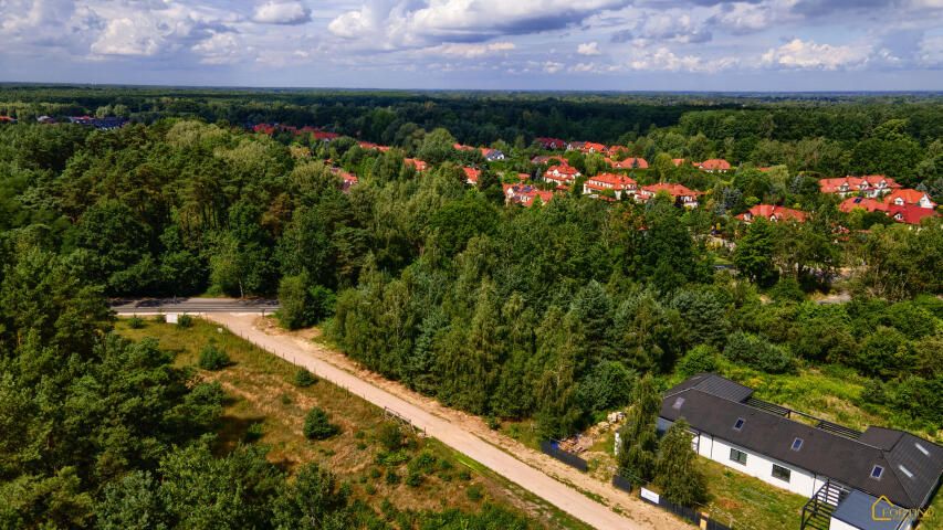 Działka budowlana Strzeniówka. Zdjęcie 4