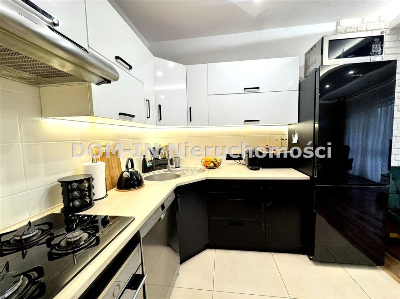 Mieszkanie 3-pokojowe Jastrzębie-Zdrój, ul. Poznańska. Zdjęcie 4