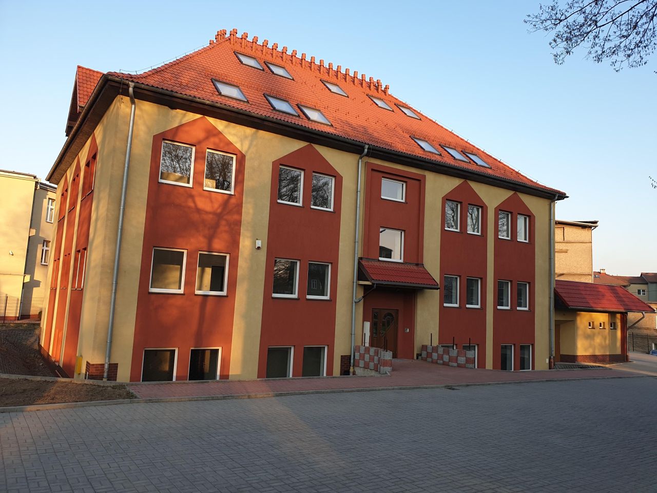 Lokal Kamienna Góra Daleszów Górny, ul. Jeleniogórska. Zdjęcie 2
