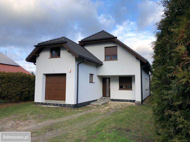 dom wolnostojący, 4 pokoje Jelcz-Laskowice, ul. Cicha. Zdjęcie 1