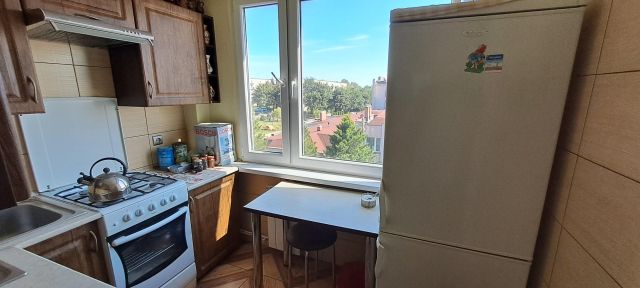 Mieszkanie 3-pokojowe Radomsko Centrum, ul. Piastowska. Zdjęcie 1