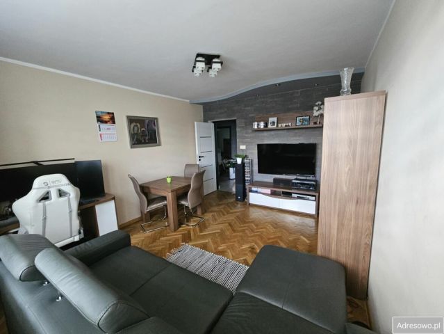 Mieszkanie 3-pokojowe Olsztyn Śródmieście, ul. Roberta i Karola Małłków. Zdjęcie 1