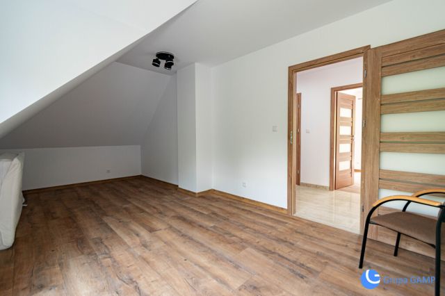 bliźniak, 6 pokoi Wieliczka. Zdjęcie 17