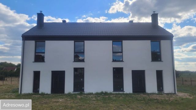 bliźniak, 6 pokoi Marusza. Zdjęcie 1