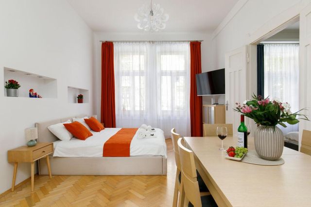 Mieszkanie 3-pokojowe Kraków Wesoła, ul. Hugona Kołłątaja. Zdjęcie 1