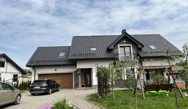 dom wolnostojący, 6 pokoi Wojcieszów