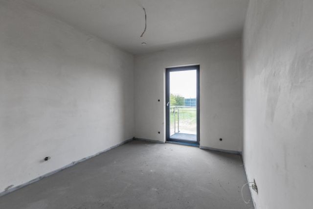 bliźniak, 5 pokoi Świdniczek. Zdjęcie 12