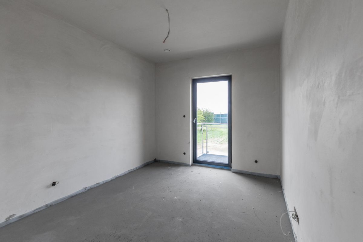 bliźniak, 5 pokoi Świdniczek. Zdjęcie 12
