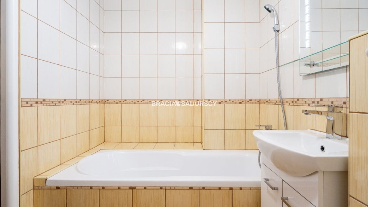 Mieszkanie 2-pokojowe Kraków Bieżanów, ul. Mała Góra. Zdjęcie 15