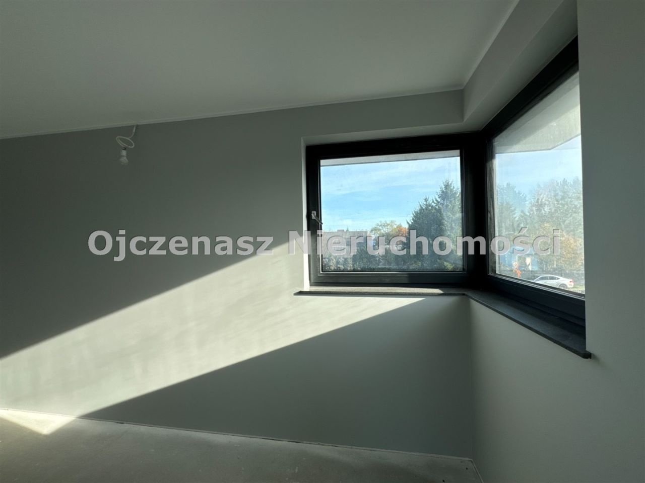 dom wolnostojący, 5 pokoi Niemcz. Zdjęcie 16