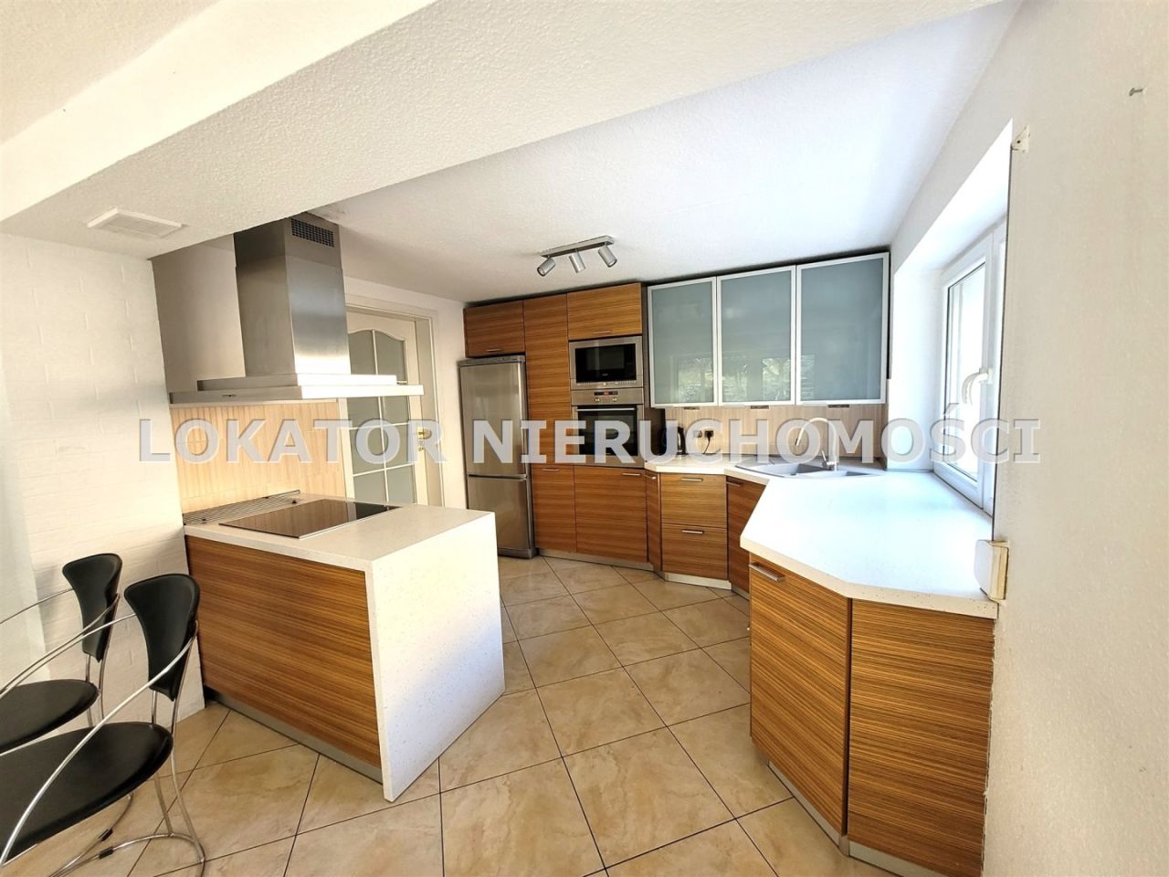 dom wolnostojący, 5 pokoi Kaczory. Zdjęcie 13