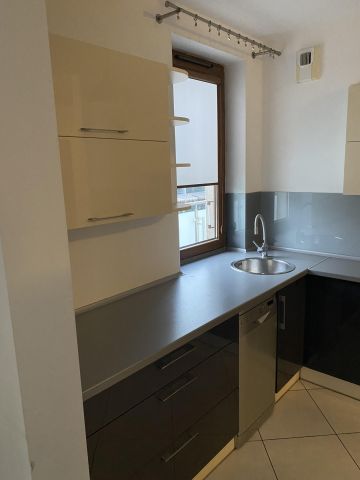 Mieszkanie 2-pokojowe Kraków Ruczaj, ul. prof. Michała Bobrzyńskiego. Zdjęcie 1