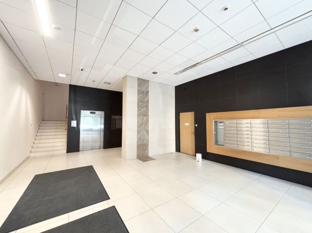 Mieszkanie 3-pokojowe Warszawa Śródmieście, ul. Pokorna. Zdjęcie 11