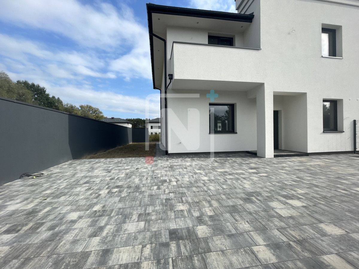 bliźniak, 5 pokoi Łomianki. Zdjęcie 4