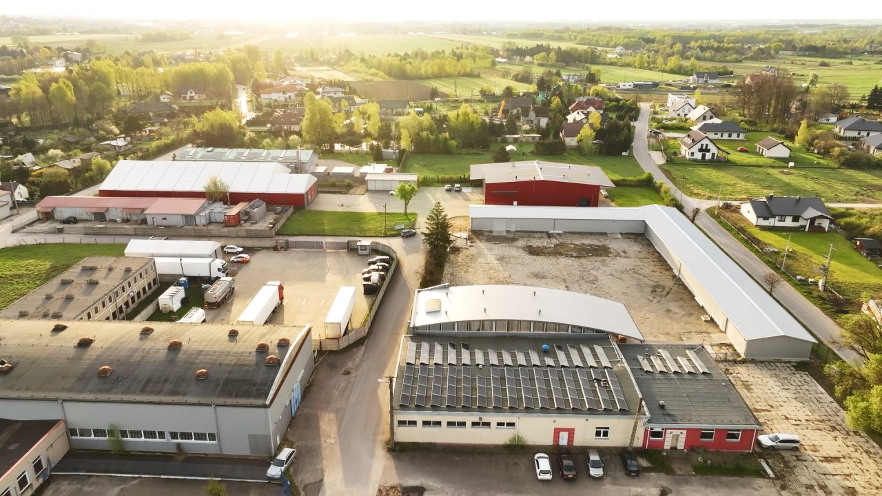 Hala/magazyn Ksawerów, ul. Tymiankowa. Zdjęcie 3