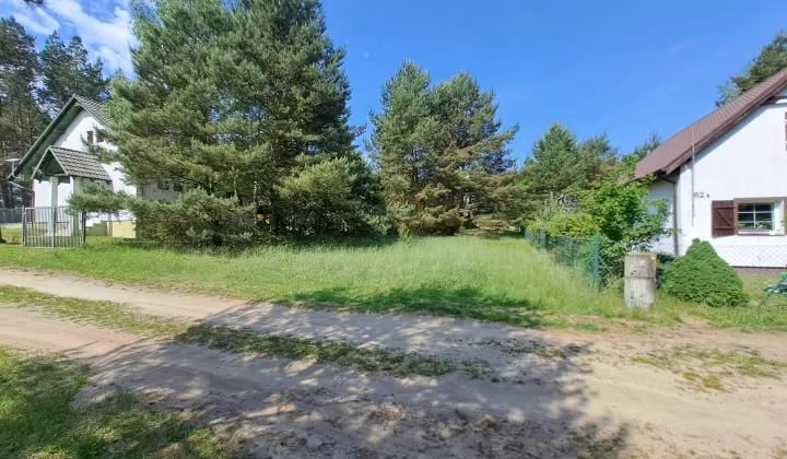 Działka rekreacyjna Bronków