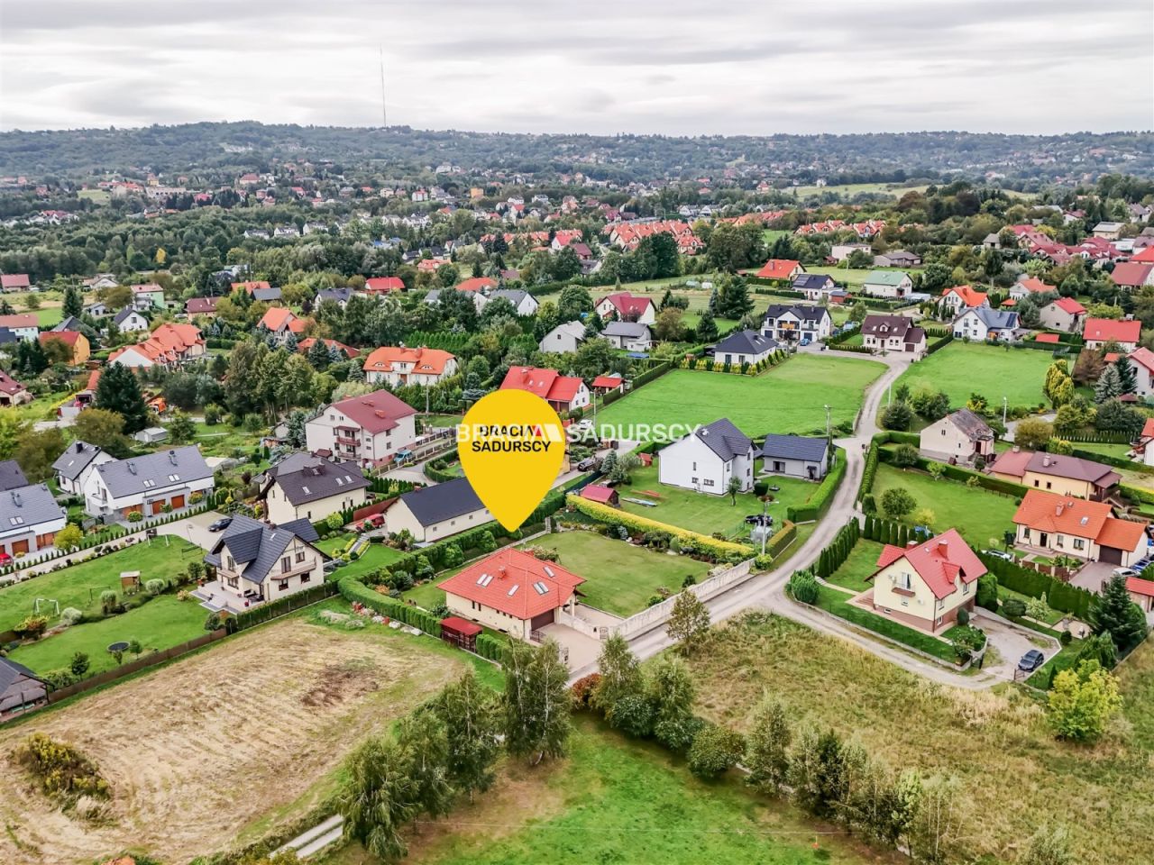 dom wolnostojący, 6 pokoi Sułków. Zdjęcie 30