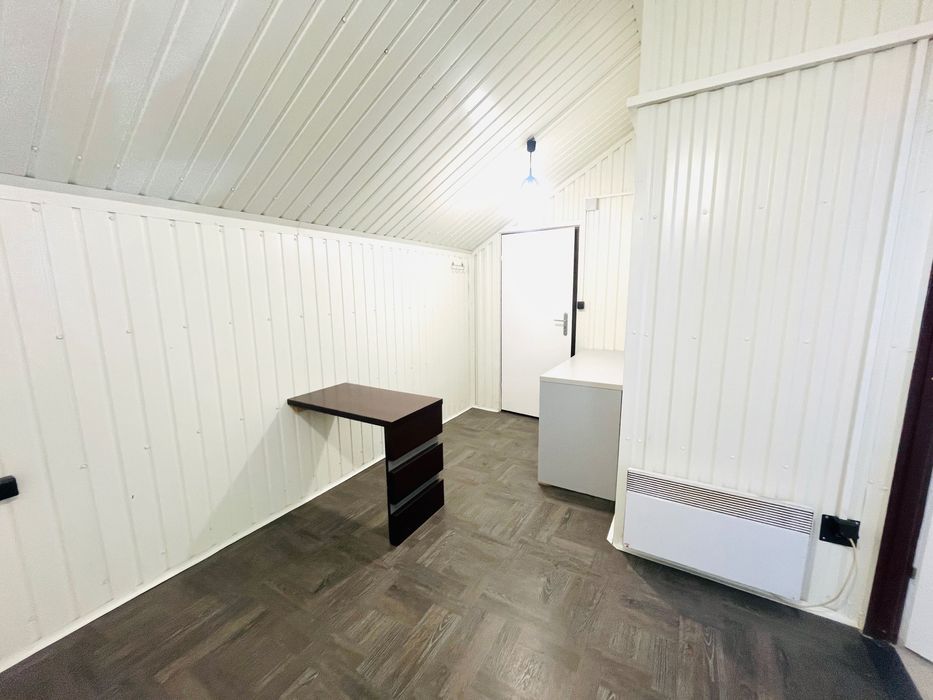 Hala/magazyn Mordarka. Zdjęcie 7