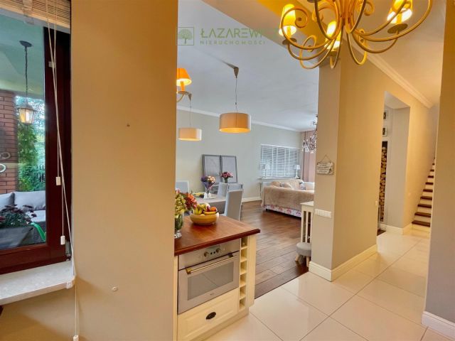 bliźniak, 5 pokoi Józefów. Zdjęcie 5