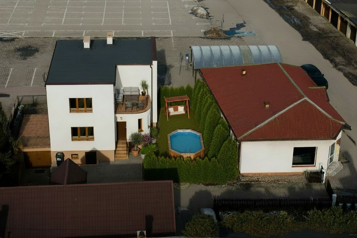 dom wolnostojący, 5 pokoi Żnin, Plac Zamkowy. Zdjęcie 2