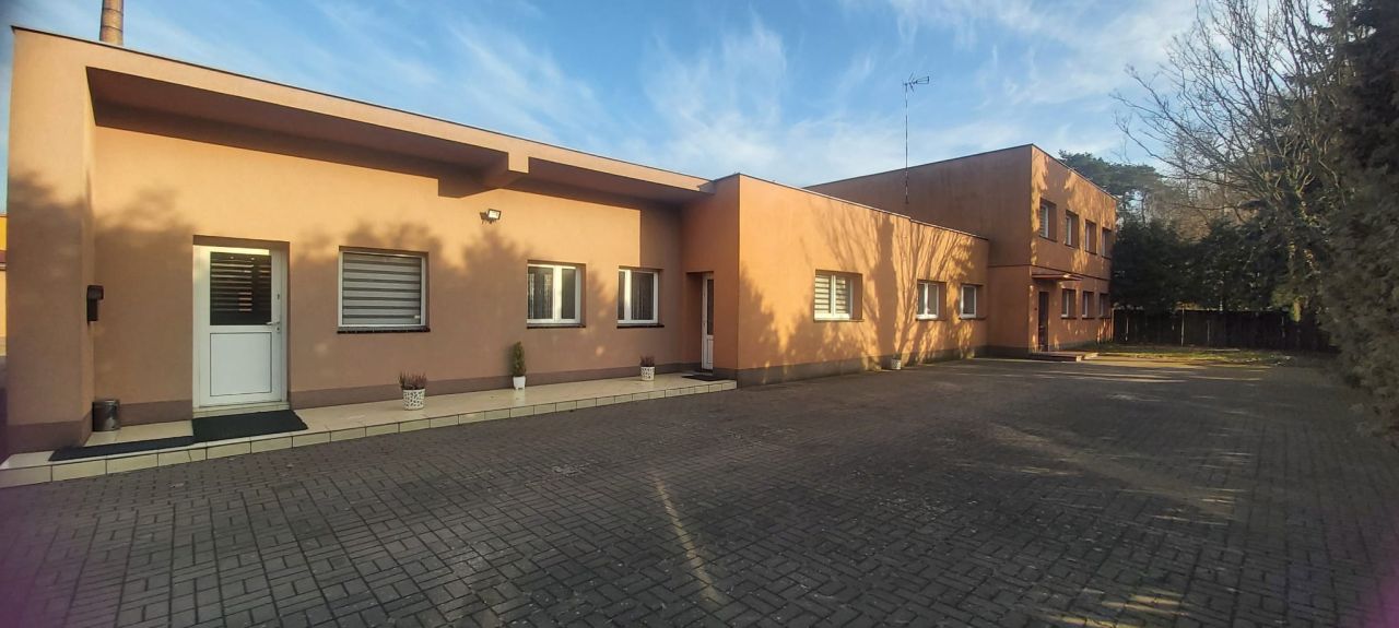 Nieruchomość komercyjna Wioska. Zdjęcie 7