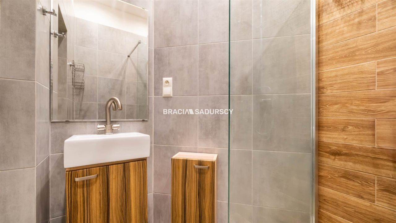 Mieszkanie 2-pokojowe Kraków Grzegórzki, ul. gen. Józefa Dwernickiego. Zdjęcie 15