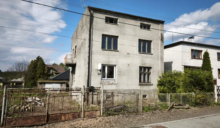 dom wolnostojący, 5 pokoi Rogoźnik, ul. Kolejowa