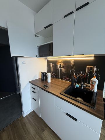 Mieszkanie 2-pokojowe Łódź Retkinia, ul. Armii Krajowej. Zdjęcie 3