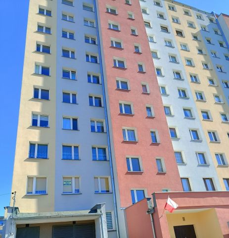 Mieszkanie 3-pokojowe Wałbrzych Podzamcze, ul. Forteczna. Zdjęcie 1