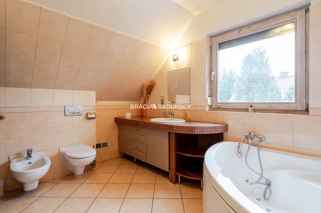 dom wolnostojący, 7 pokoi Kraków Podgórze Duchackie, ul. Cechowa. Zdjęcie 9