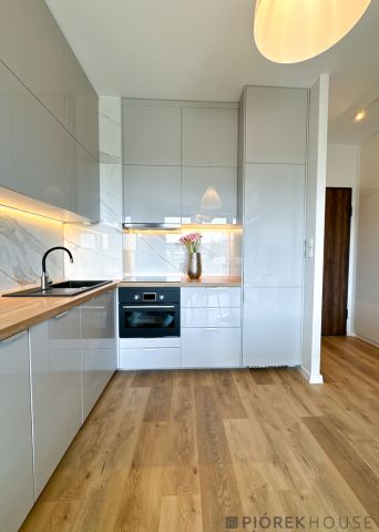 Mieszkanie 2-pokojowe Warszawa Wilanów, ul. Sarmacka. Zdjęcie 2