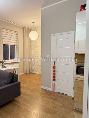 Mieszkanie 2-pokojowe Bydgoszcz Śródmieście. Zdjęcie 4