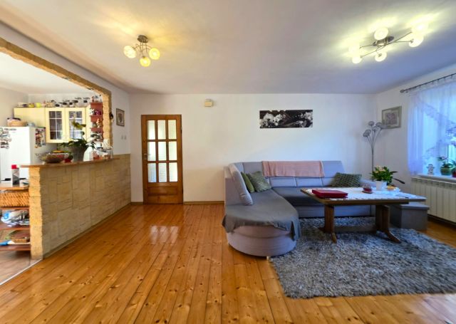 dom wolnostojący, 5 pokoi Rybnica. Zdjęcie 8