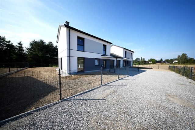 dom wolnostojący, 4 pokoje Niemce. Zdjęcie 22