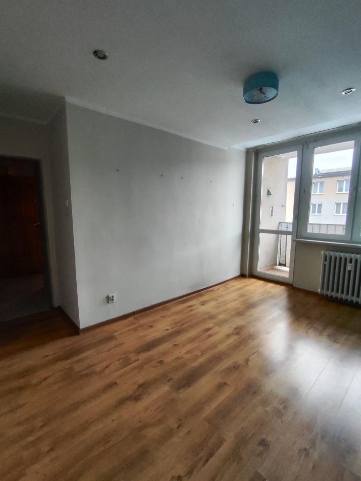 Mieszkanie 3-pokojowe Zabrze Zaborze, ul. Leszczynowa. Zdjęcie 3