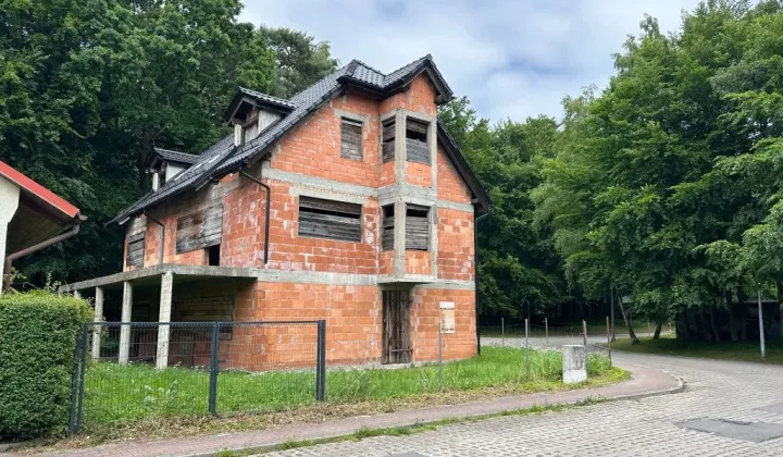 dom wolnostojący, 9 pokoi Ustka, ul. Wilcza