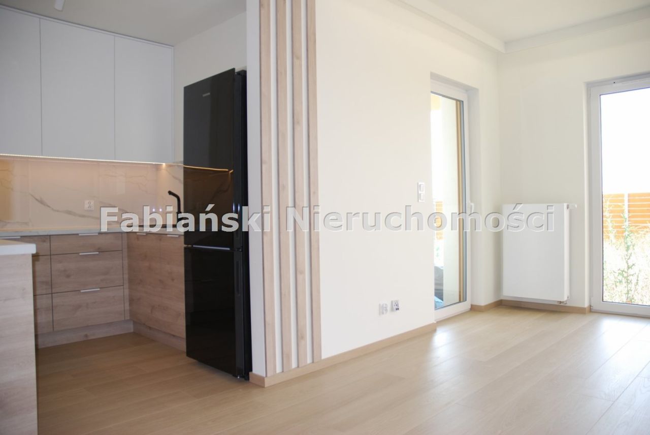 Mieszkanie 3-pokojowe Dopiewiec. Zdjęcie 1