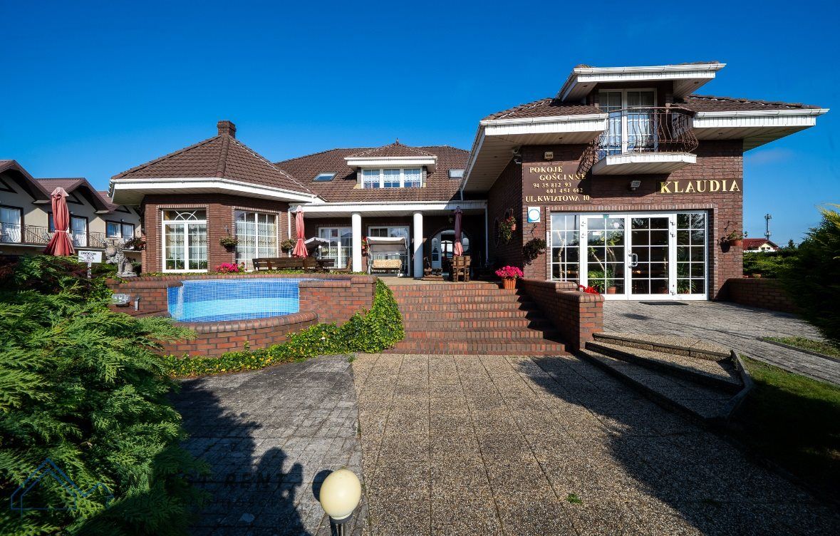 dom wolnostojący, 21 pokoi Grzybowo. Zdjęcie 12