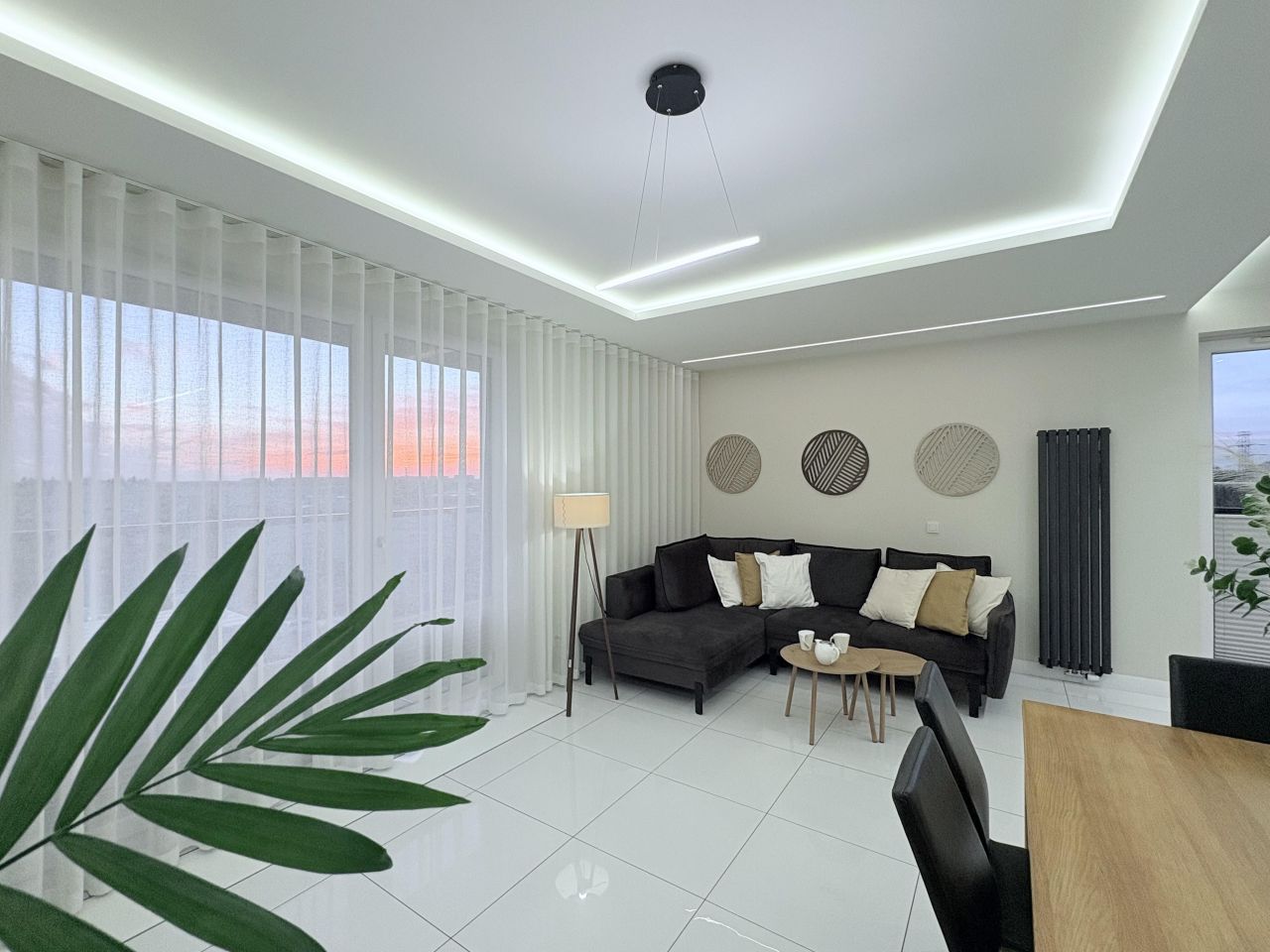 Mieszkanie 4-pokojowe Łódź Górna, ul. Sąsiedzka. Zdjęcie 1